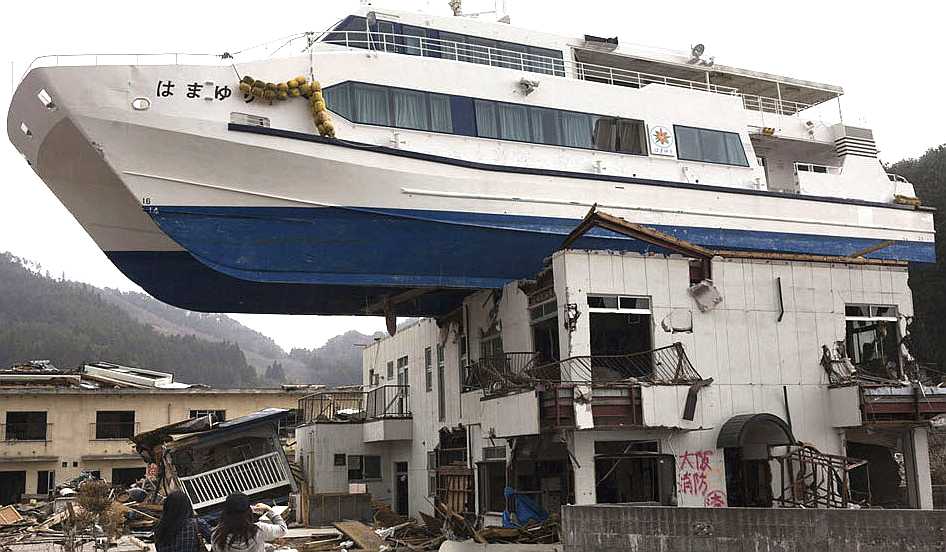 Japanese tsunami that moved a catamaran onto a roof